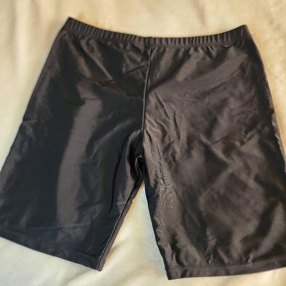 Unbranded Womens Black Size Large Bermuda Length Swim Shorts Bitting